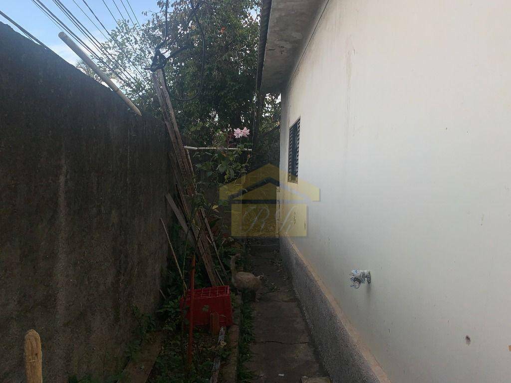 Casa à venda com 2 quartos, 120m² - Foto 20