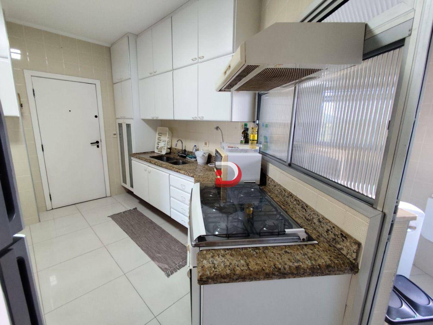 Apartamento à venda com 3 quartos, 154m² - Foto 13