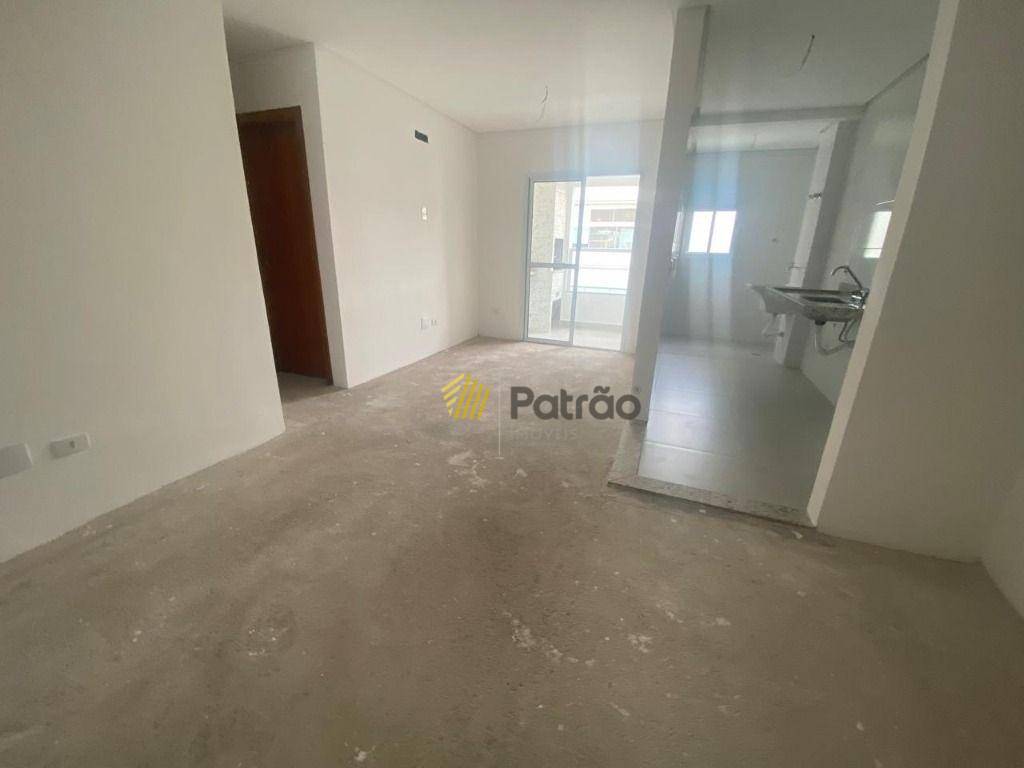 Apartamento à venda com 2 quartos, 62m² - Foto 7