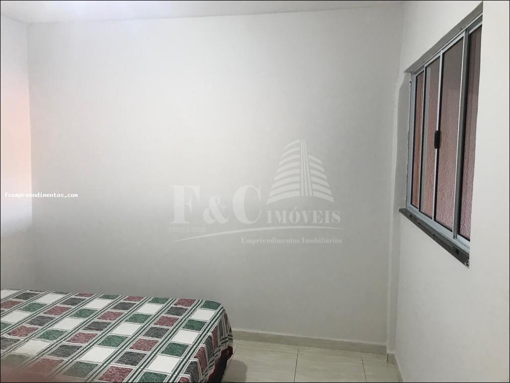 Casa à venda com 2 quartos, 201m² - Foto 13