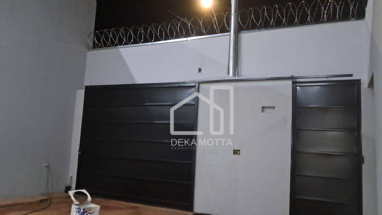 Casa à venda com 3 quartos, 71m² - Foto 2