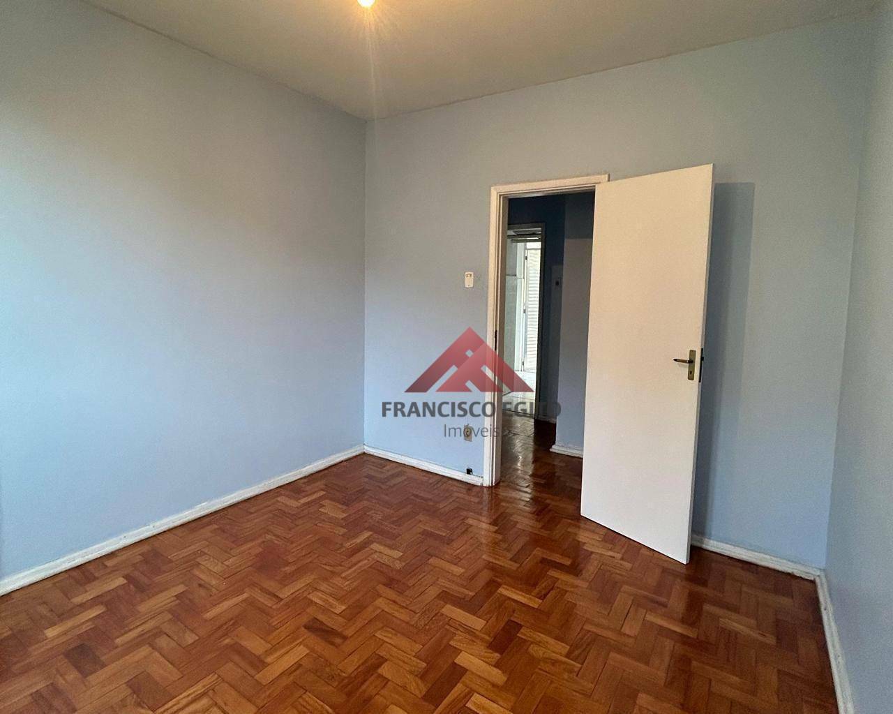 Apartamento à venda com 3 quartos, 120m² - Foto 6