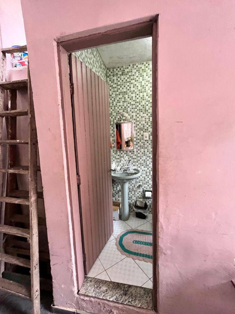 Casa de Condomínio à venda com 2 quartos, 150m² - Foto 42