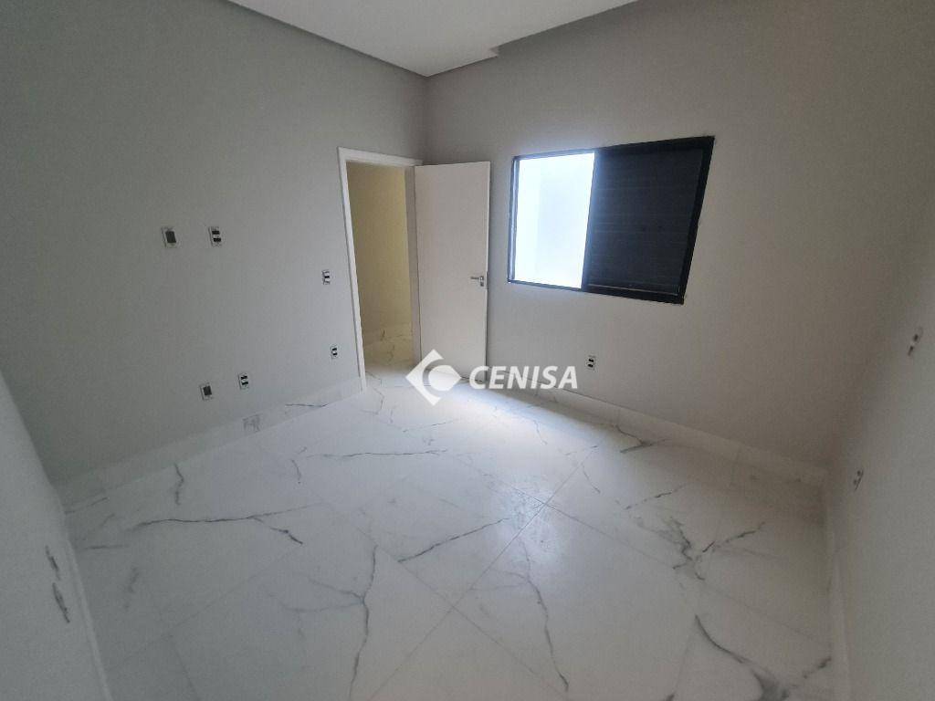 Casa à venda com 3 quartos, 206m² - Foto 28