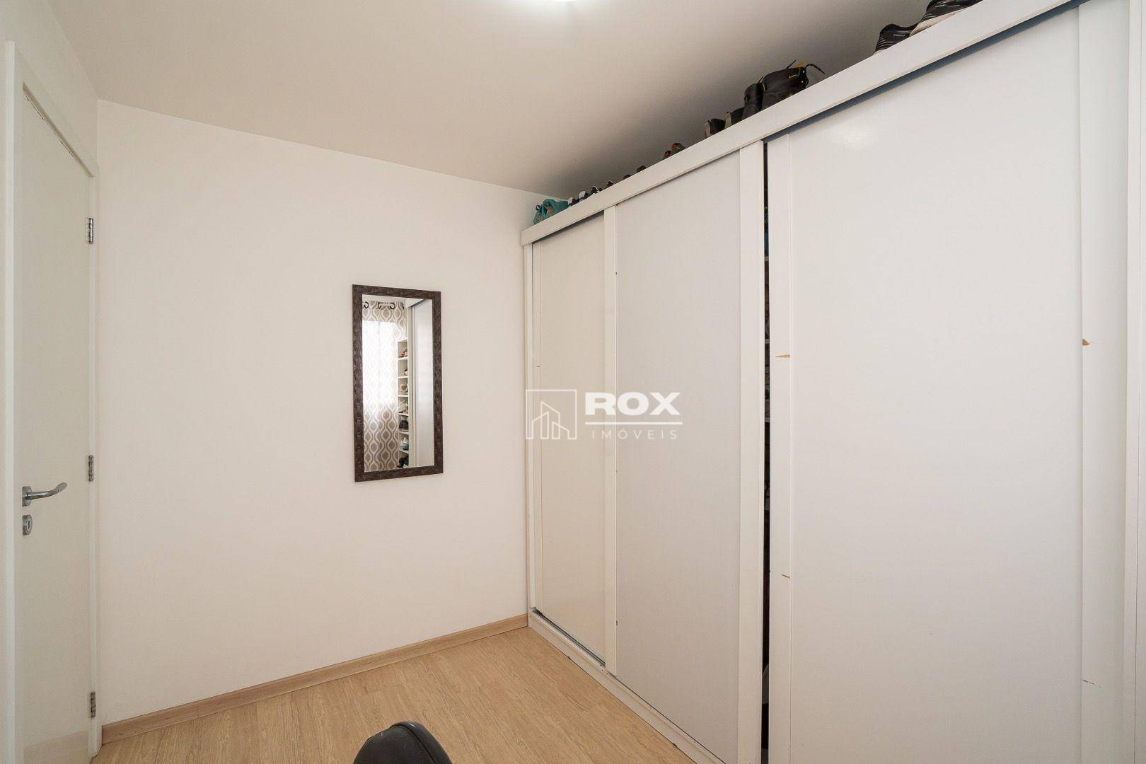 Apartamento à venda com 2 quartos, 62m² - Foto 16