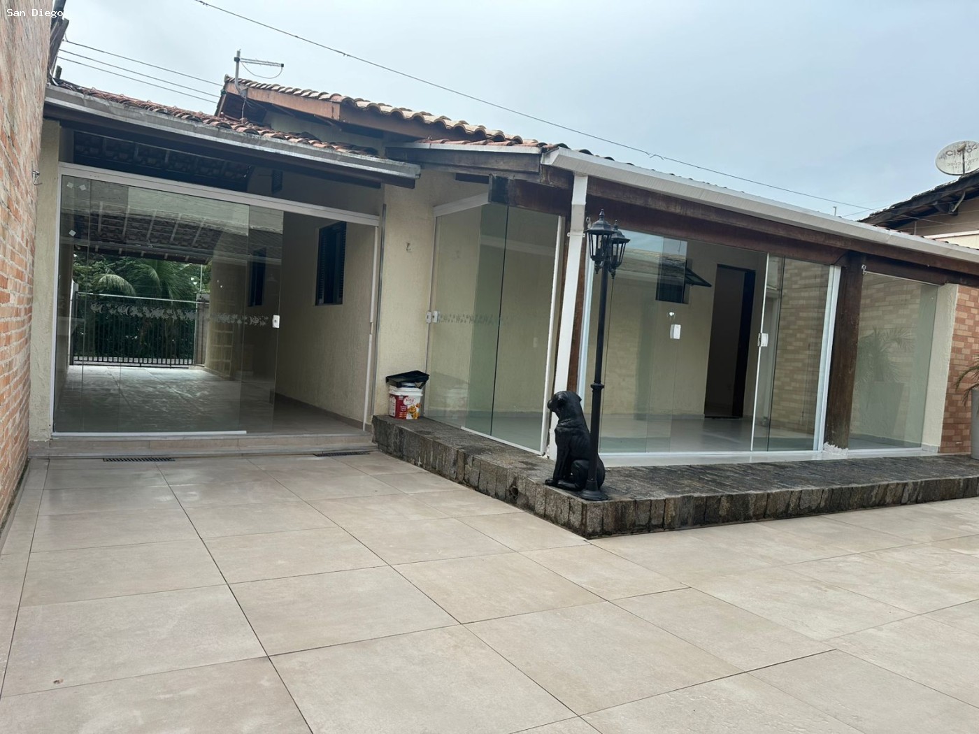 Casa para alugar com 3 quartos - Foto 1