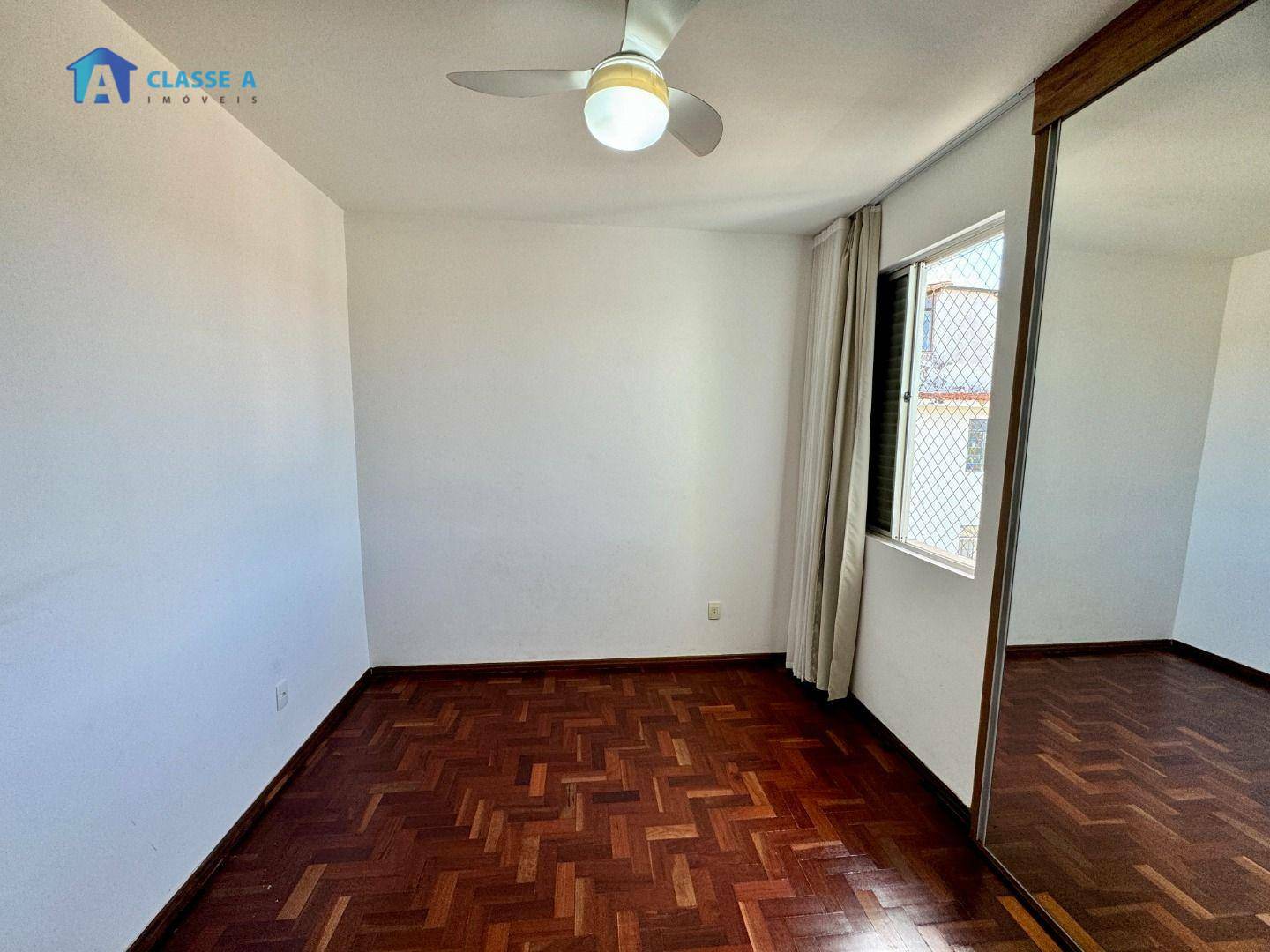 Apartamento à venda com 3 quartos, 98m² - Foto 11