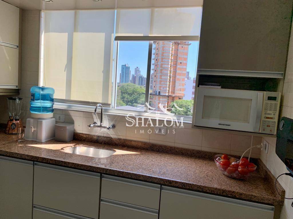 Apartamento à venda com 3 quartos, 127m² - Foto 17