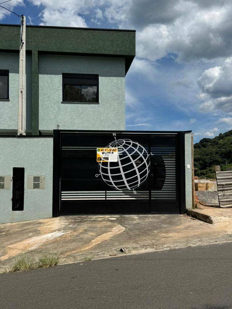 Casa à venda com 3 quartos, 198m² - Foto 3