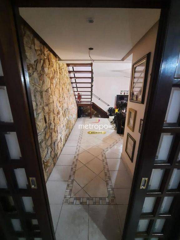 Sobrado à venda com 6 quartos, 290m² - Foto 6