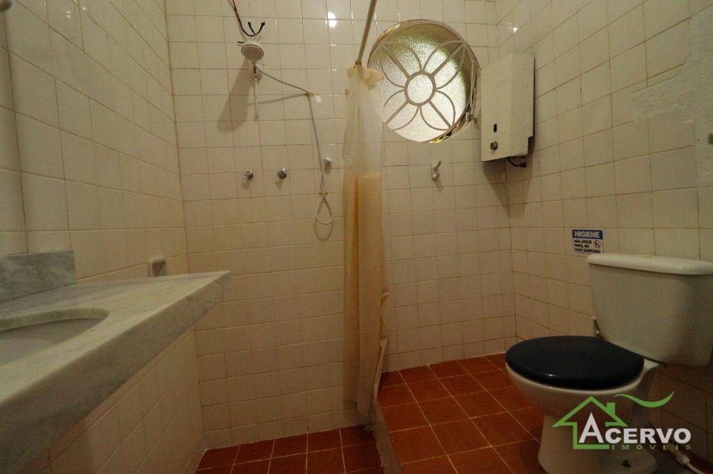 Chácara para alugar com 3 quartos, 204m² - Foto 14