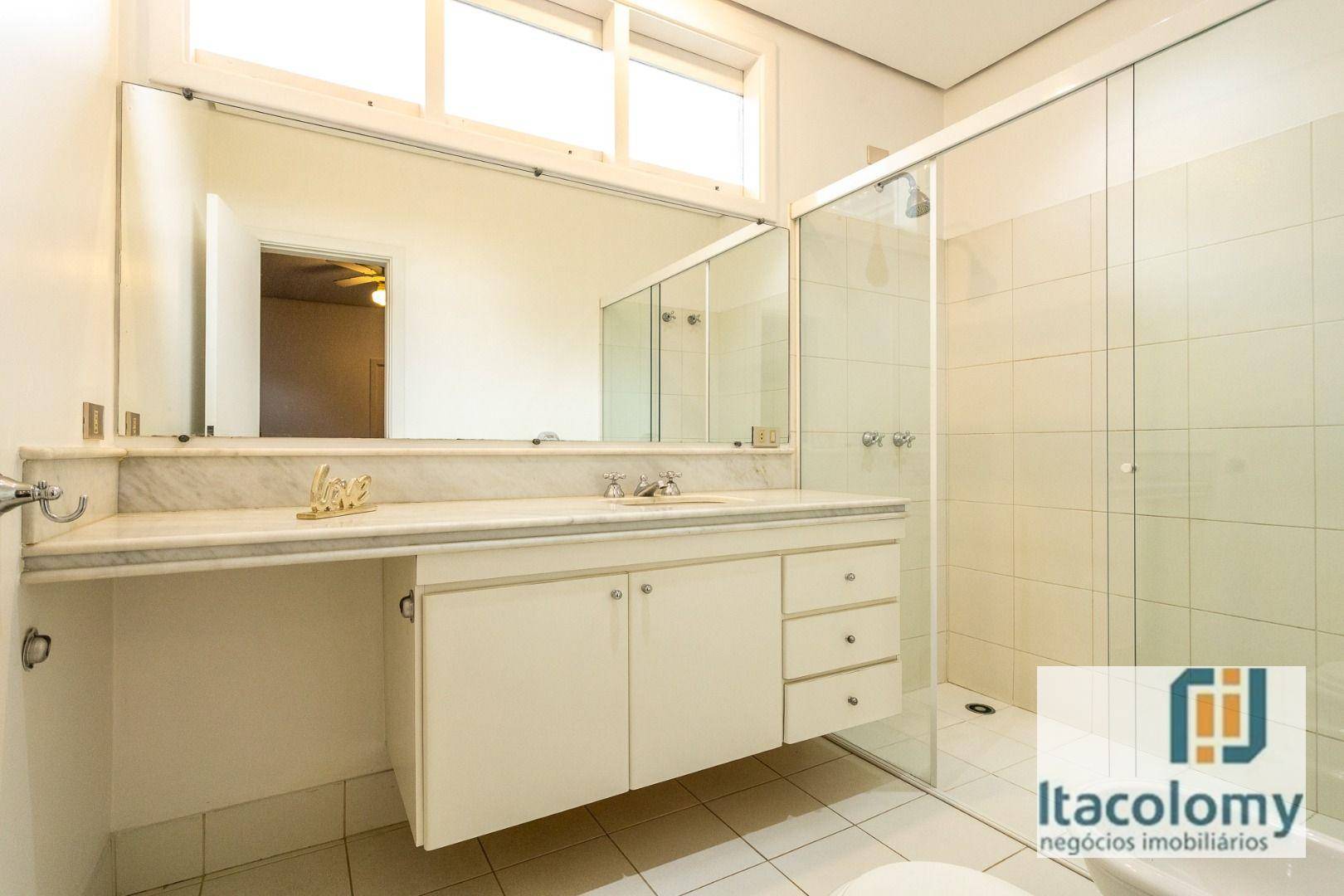 Casa de Condomínio à venda e aluguel com 4 quartos, 750m² - Foto 56