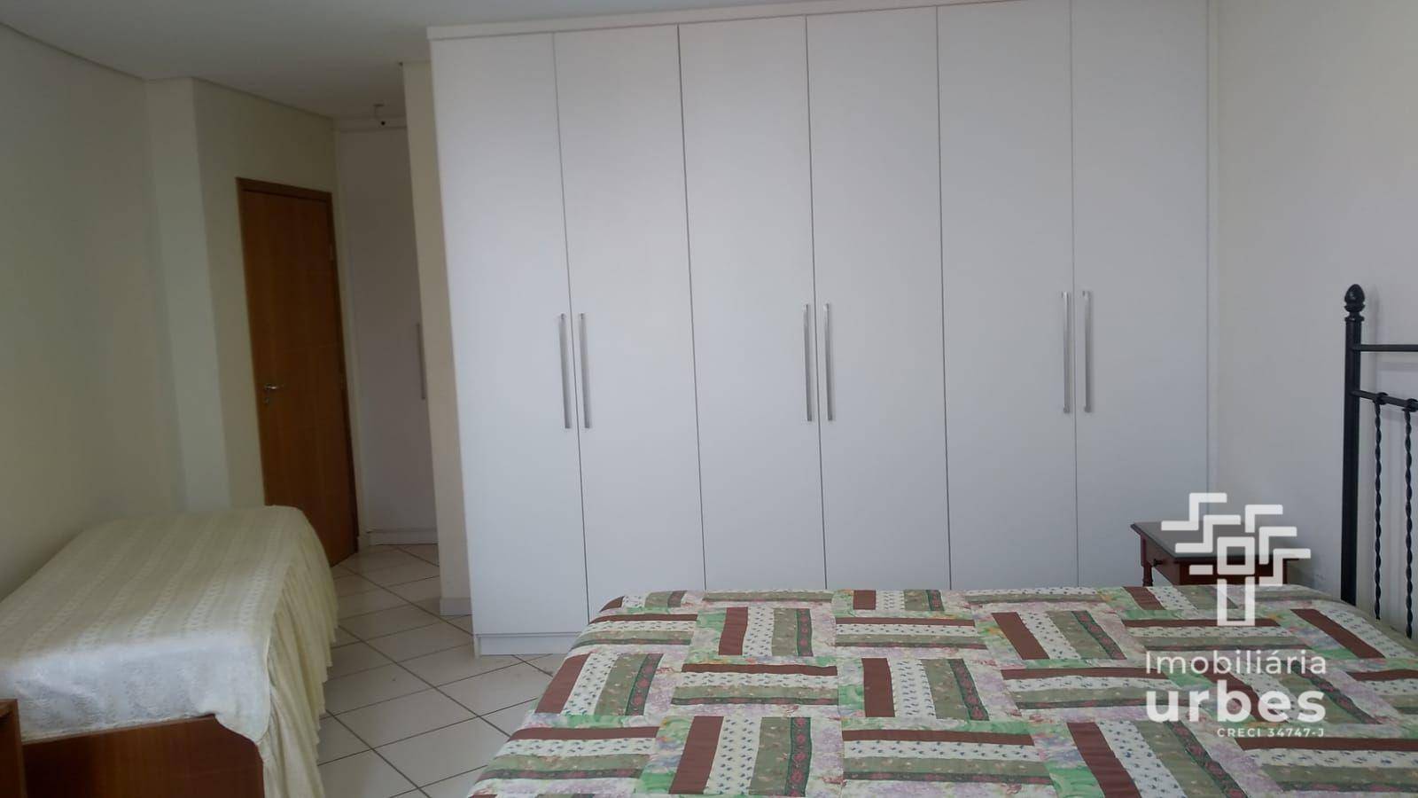 Casa à venda com 3 quartos, 240m² - Foto 20