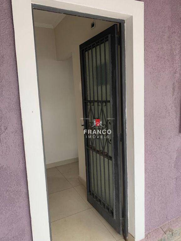 Casa à venda com 4 quartos, 190m² - Foto 5