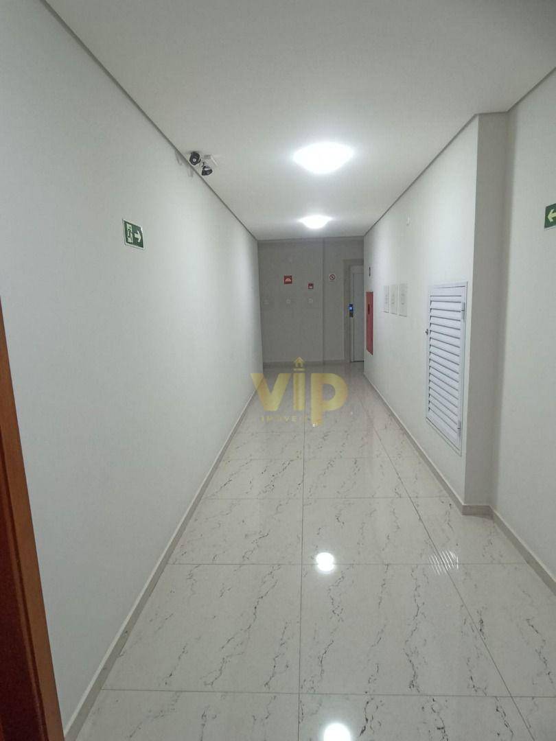 Apartamento para alugar com 2 quartos, 70m² - Foto 4