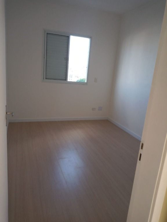 Apartamento à venda com 3 quartos, 67m² - Foto 8