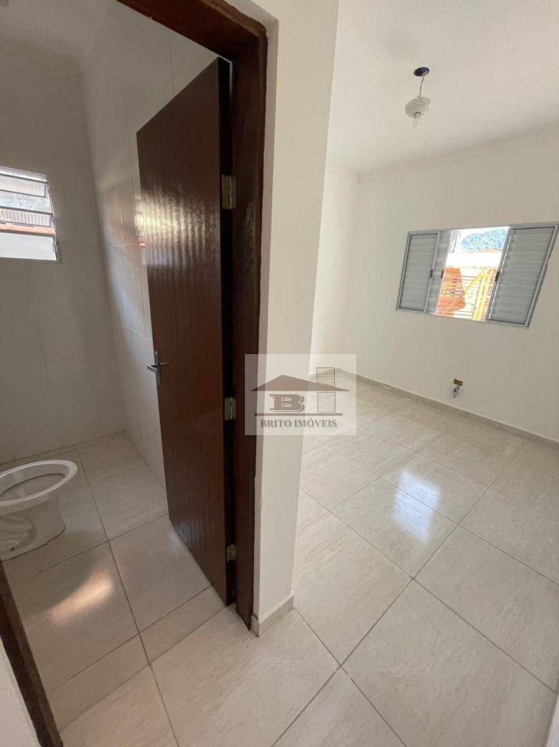 Casa à venda com 2 quartos, 59m² - Foto 14