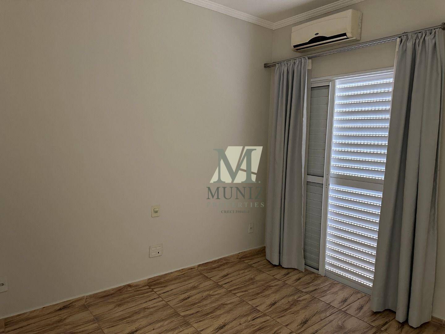 Casa de Condomínio à venda com 3 quartos, 227m² - Foto 8