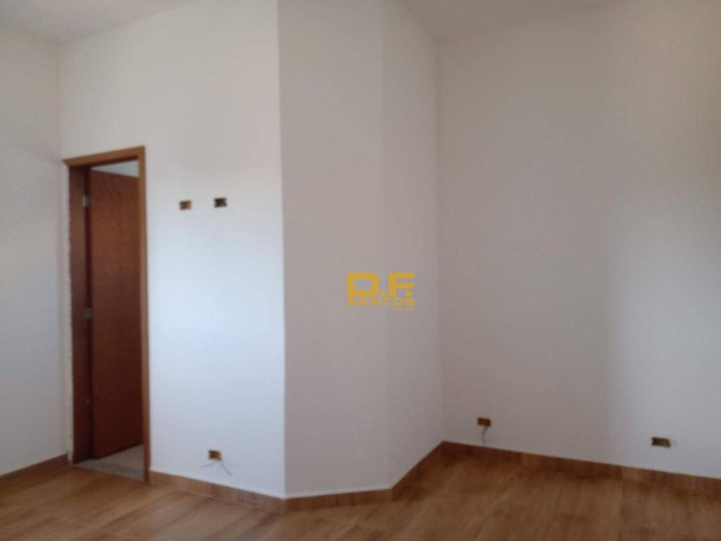 Casa à venda com 2 quartos, 101m² - Foto 14