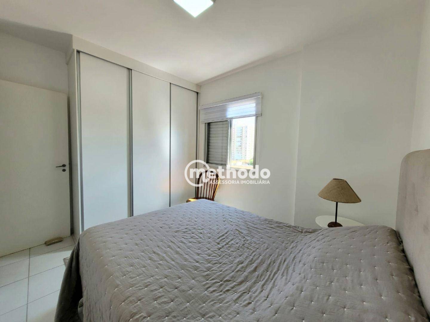 Apartamento à venda com 2 quartos, 65m² - Foto 14