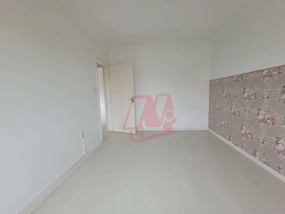 Apartamento à venda com 2 quartos, 70m² - Foto 17