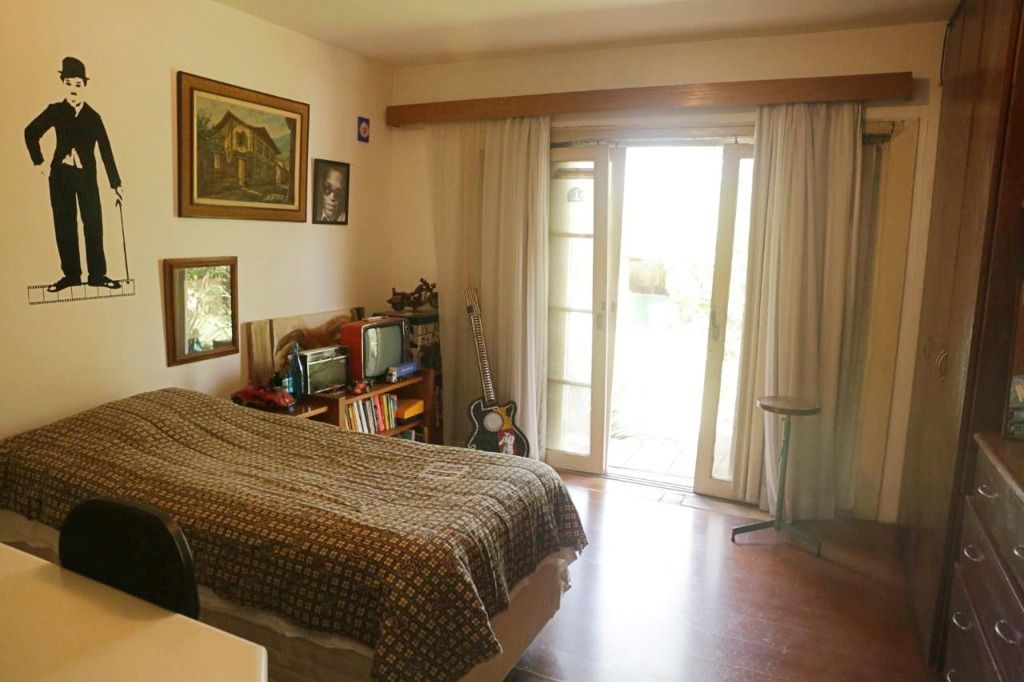 Casa à venda com 4 quartos, 600m² - Foto 20