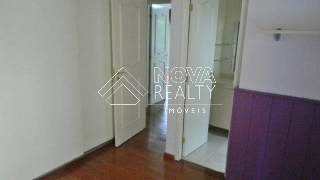 Apartamento para alugar com 4 quartos, 222m² - Foto 13