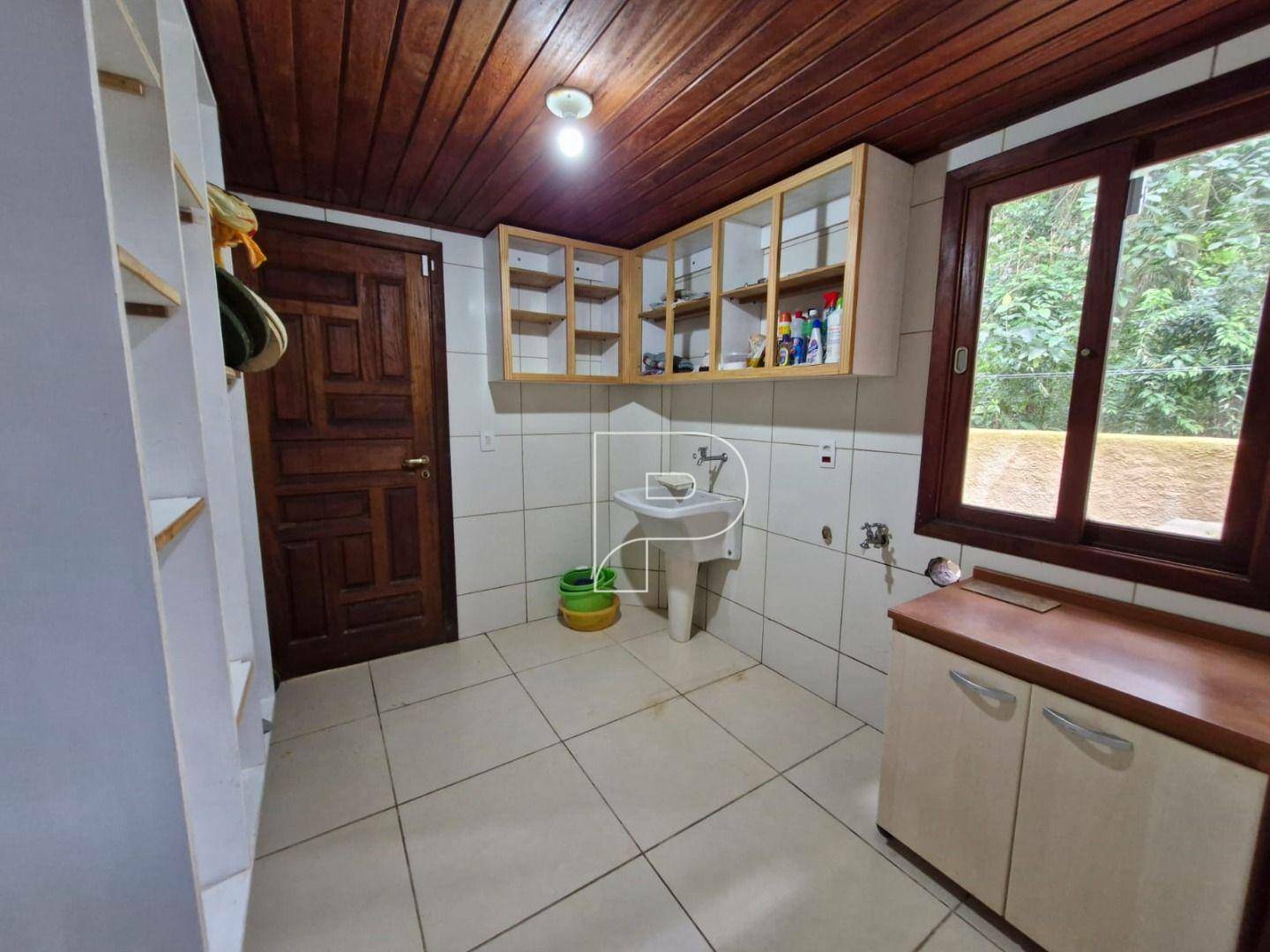 Casa de Condomínio à venda com 3 quartos, 253m² - Foto 21