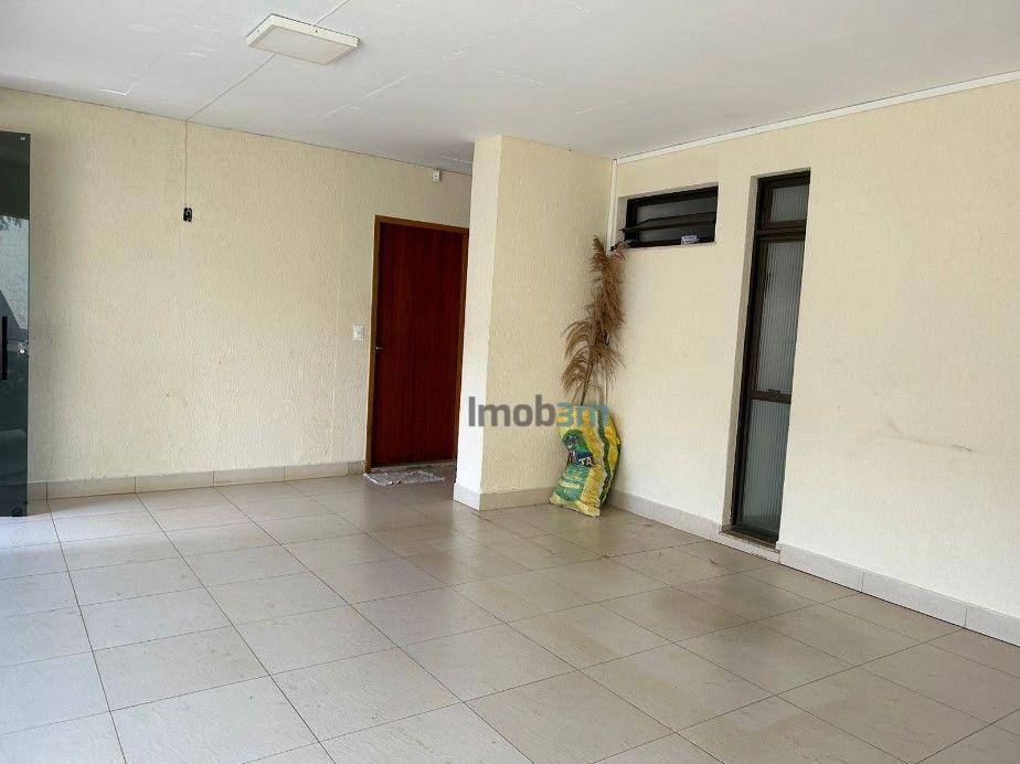 Casa, 4 quartos, 600 m² - Foto 3