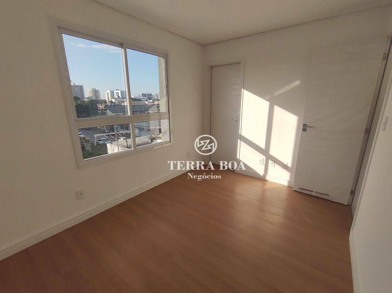 Apartamento à venda com 3 quartos, 108m² - Foto 8