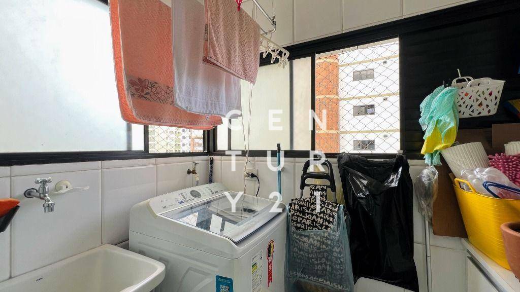 Apartamento à venda com 2 quartos, 74m² - Foto 17