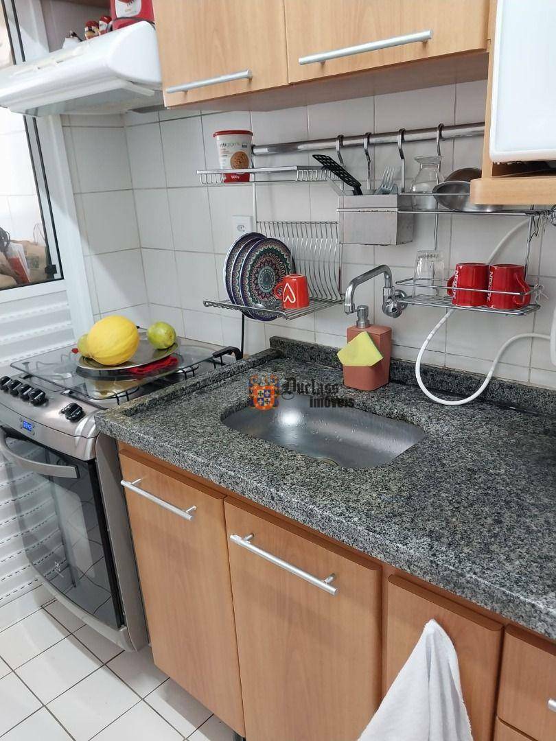 Apartamento à venda com 2 quartos, 55m² - Foto 18