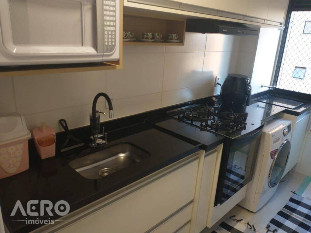 Apartamento à venda com 2 quartos, 48m² - Foto 5