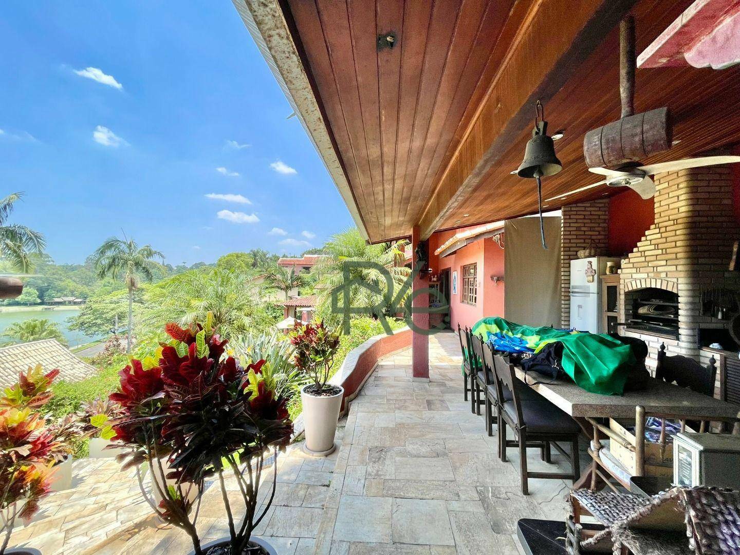 Casa de Condomínio à venda com 4 quartos, 256m² - Foto 42