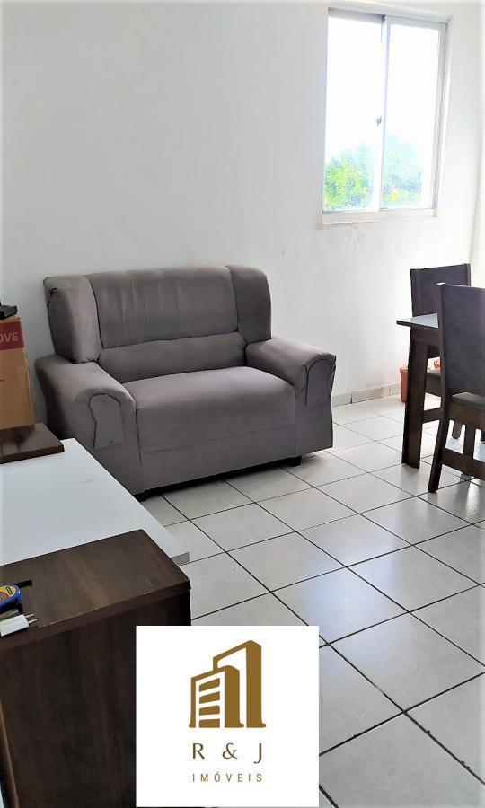 Apartamento à venda com 3 quartos, 73m² - Foto 2