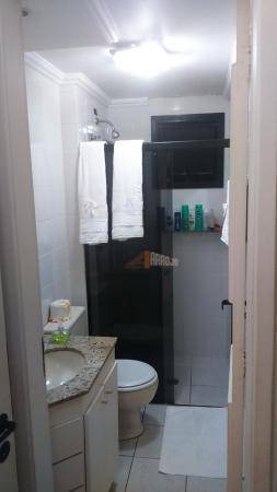 Apartamento à venda com 2 quartos, 61m² - Foto 25