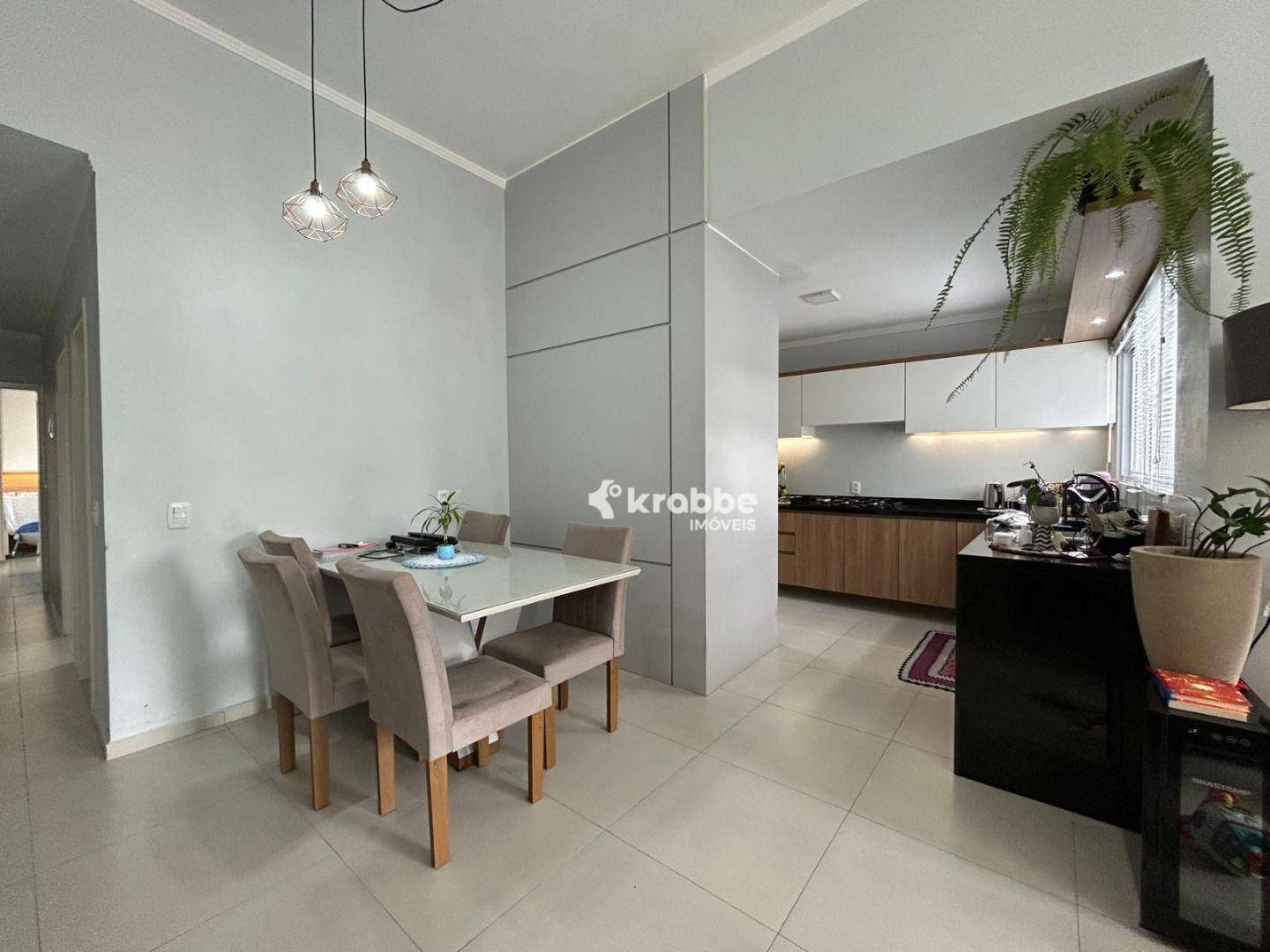 Casa à venda com 2 quartos, 84m² - Foto 4