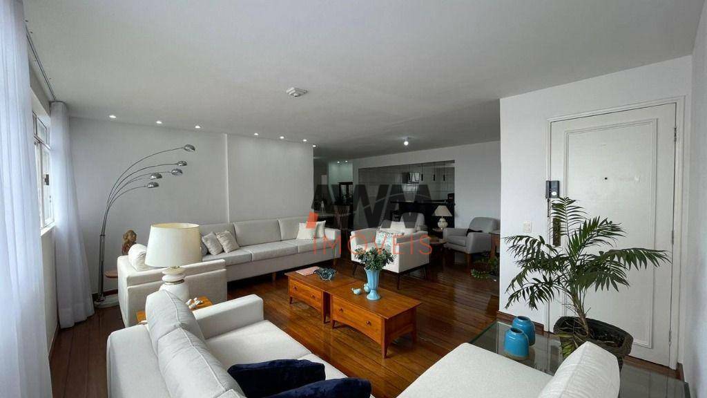 Apartamento à venda com 3 quartos, 150m² - Foto 4