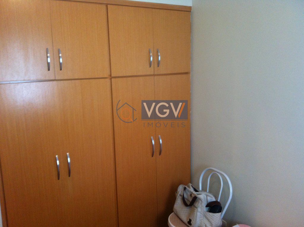 Apartamento à venda com 2 quartos, 58m² - Foto 9