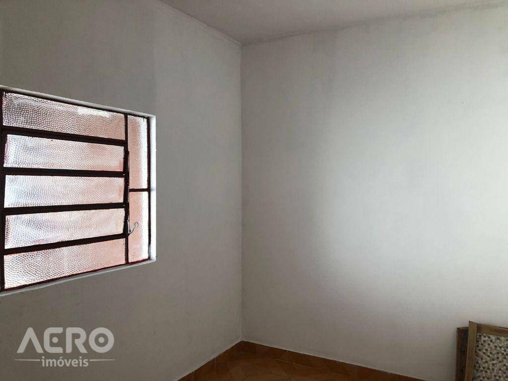 Casa à venda com 2 quartos, 106m² - Foto 15