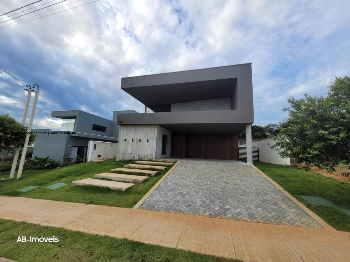 Casa de Condomínio à venda com 3 quartos, 220m² - Foto 3