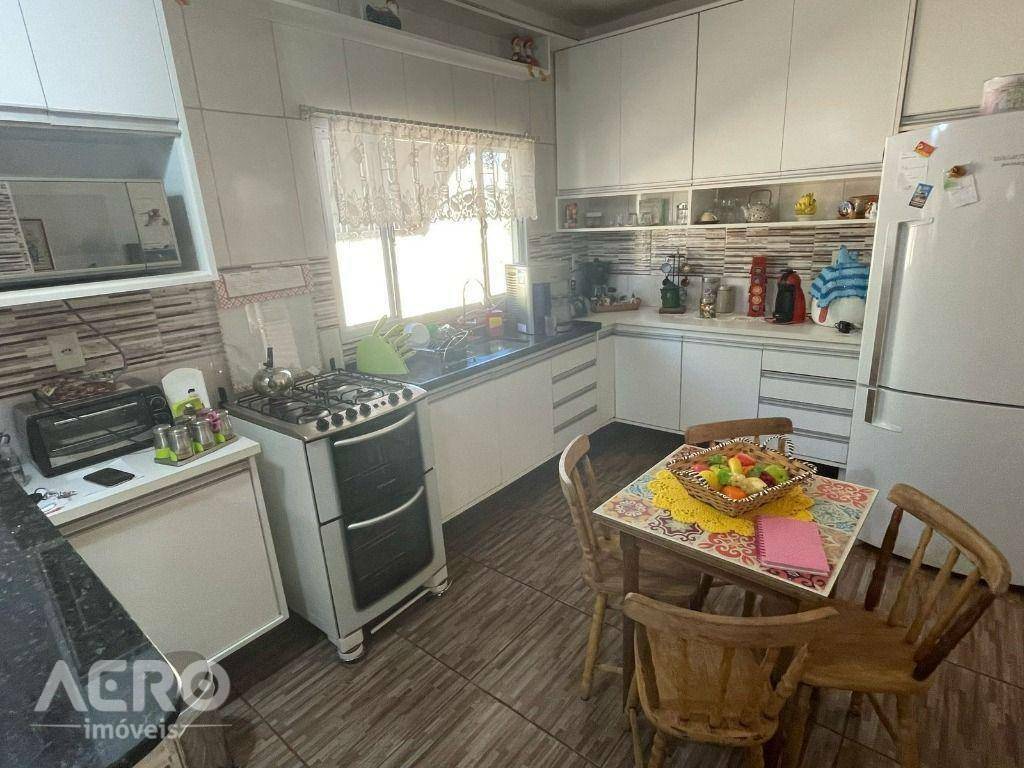 Casa à venda com 3 quartos, 128m² - Foto 59