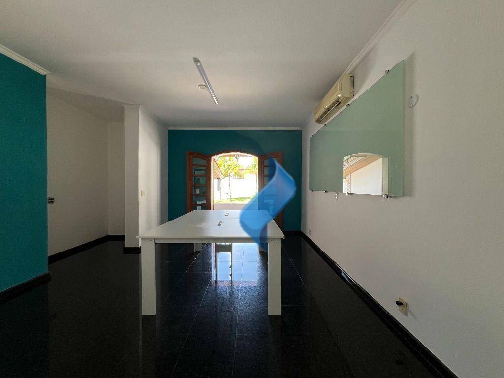 Casa à venda e aluguel com 3 quartos, 1100m² - Foto 18