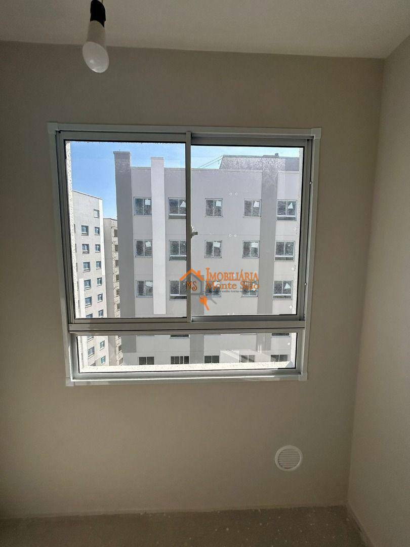 Apartamento à venda com 2 quartos, 42m² - Foto 2