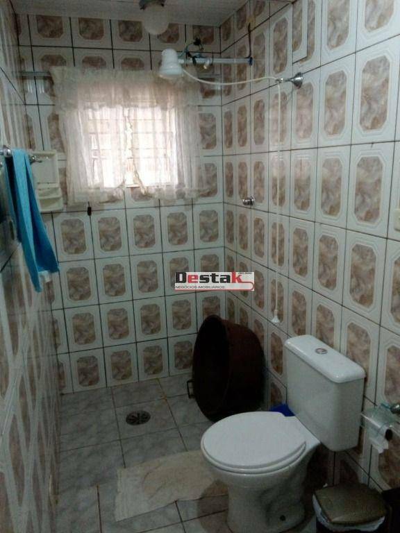 Casa à venda com 2 quartos, 140m² - Foto 23