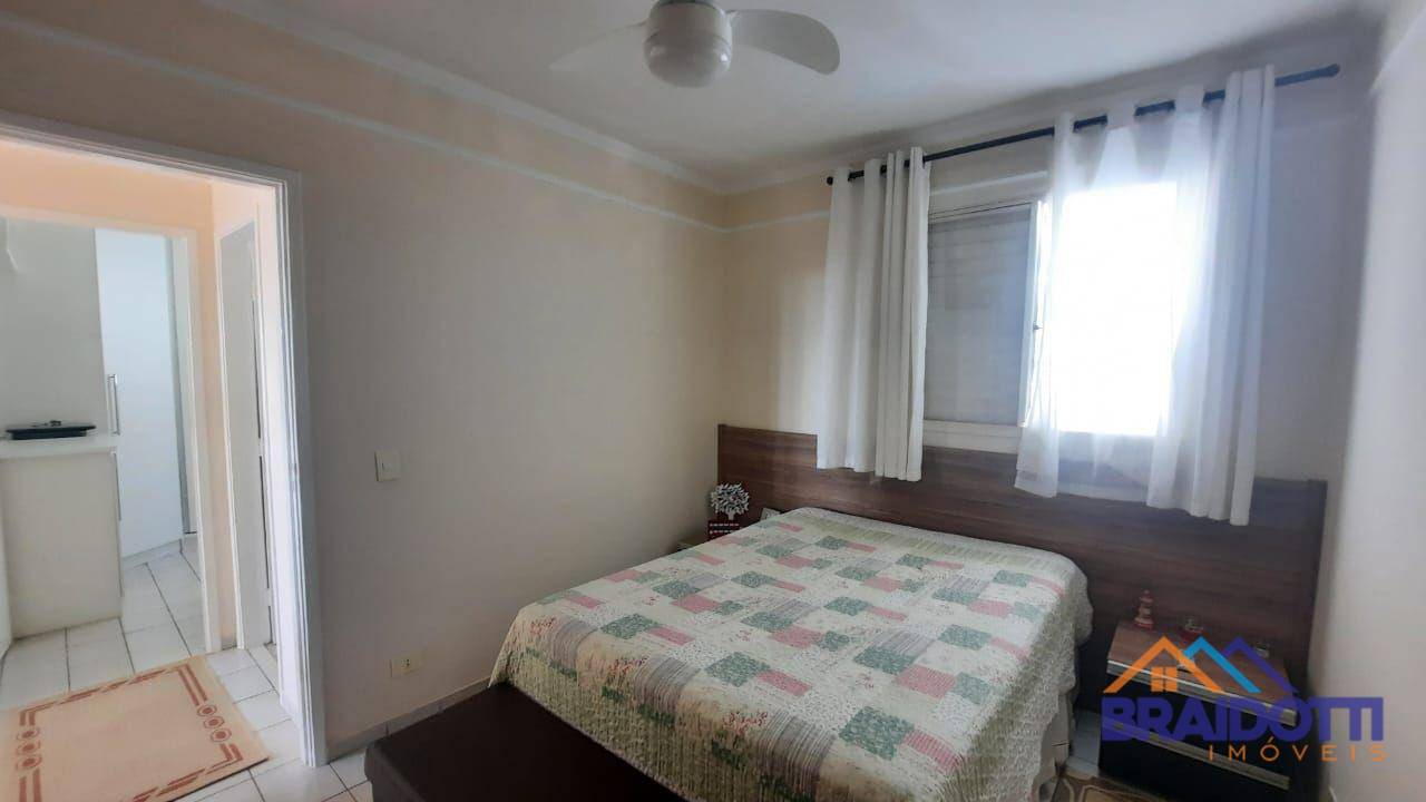 Apartamento à venda com 2 quartos, 69m² - Foto 14