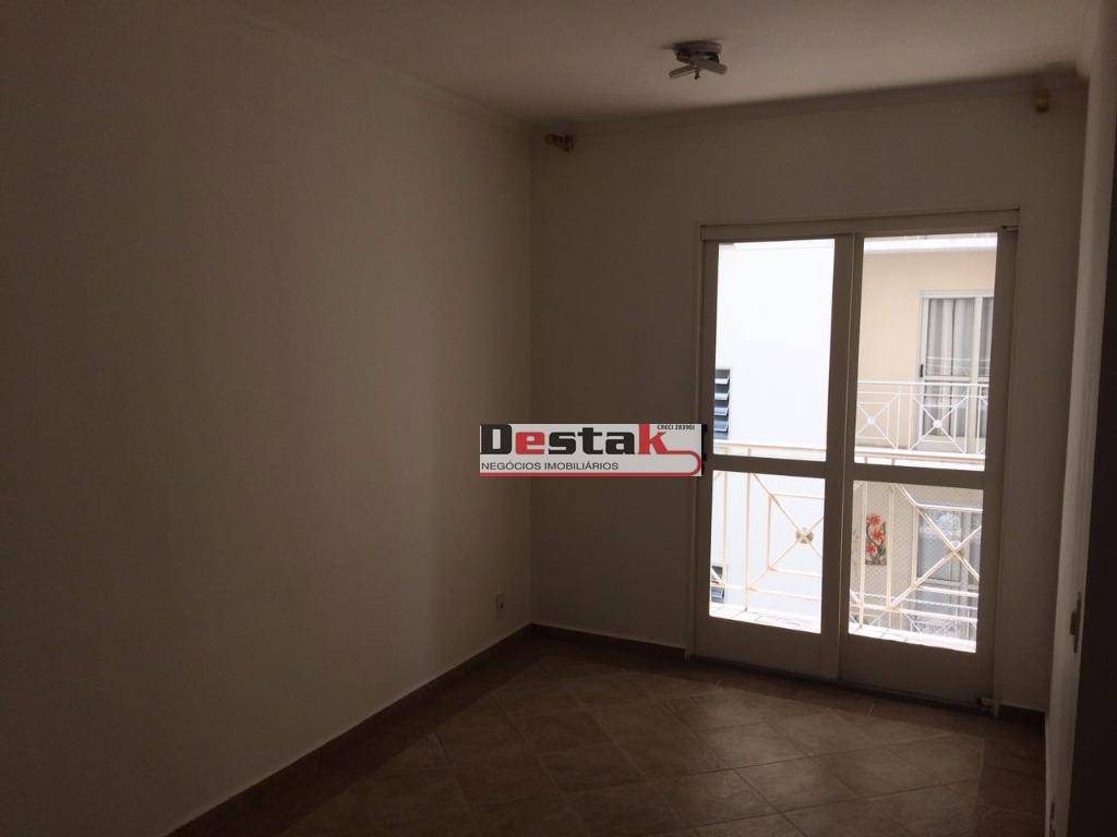 Apartamento à venda com 2 quartos, 54m² - Foto 13