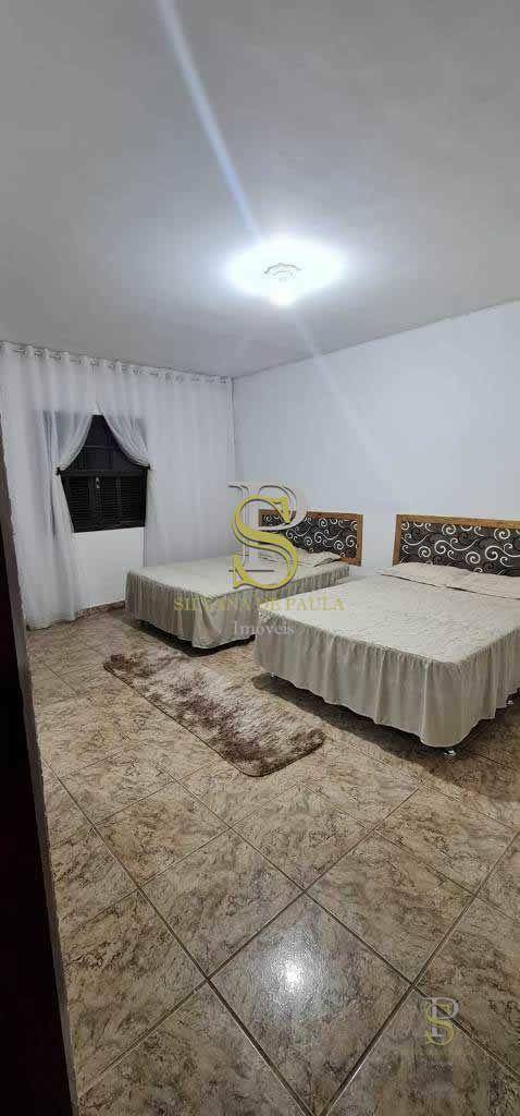 Chácara à venda com 5 quartos, 650m² - Foto 19