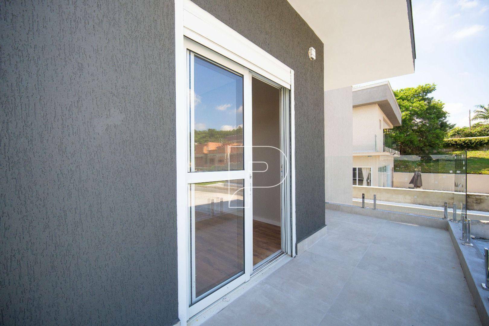 Casa de Condomínio à venda e aluguel com 3 quartos, 380m² - Foto 17