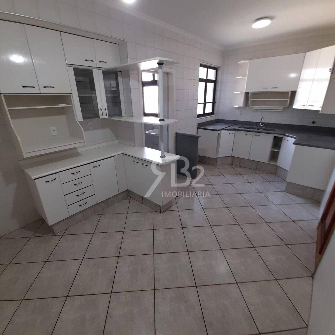 Apartamento à venda com 4 quartos, 150m² - Foto 11